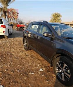 تۆیۆتا ڕاڤ 4